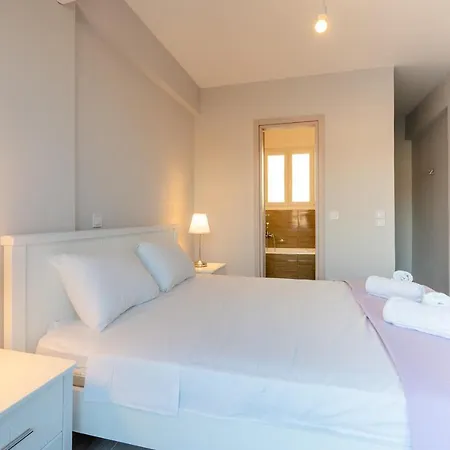Apartment Sunny Penthouse W/ Acropolis View Next To Metro Athens
