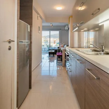 Sunny Penthouse W/ Acropolis View Next To Metro