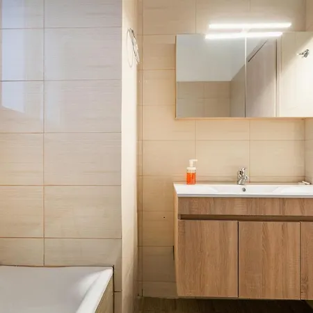 Sunny Penthouse W/ Acropolis View Next To Metro *