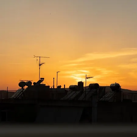 Sunny Penthouse W/ Acropolis View Next To Metro Apartment *